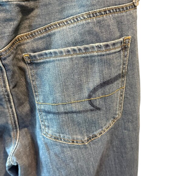American Eagle Tom Girl Ripped Distressed Button Fly Med Wash Jeans - Picture 5 of 13
